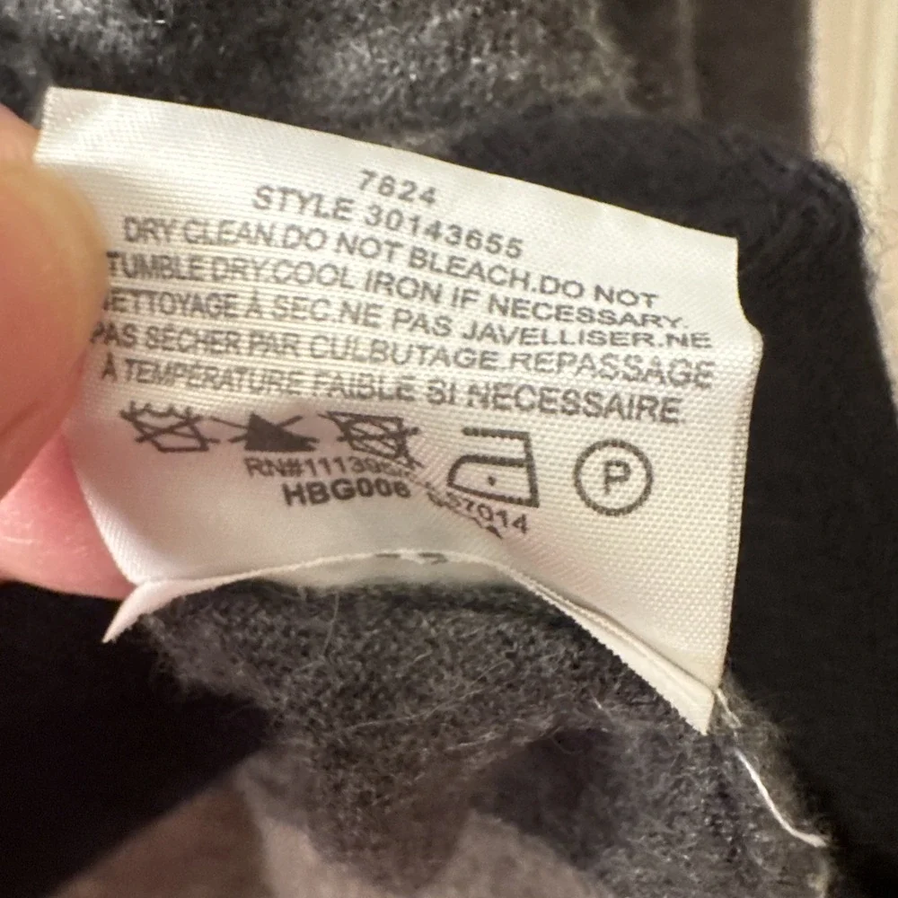 Tory Burch 100% Cashmere Gray Sweater Logo Button Back Crew Neck Luxury Knit